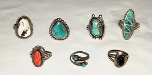 Lotto Vintage (7) ANELLI ARGENTO STERLING 925~GIOIELLI~NATIVI AMERICANI~ALCUNI MARCATI - Foto 1 di 12
