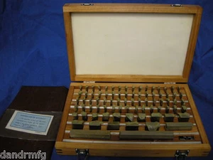 NEW 81pc STEEL RECTANGULAR GAGE GAUGE BLOCK SET GRADE B - Foto 1 di 1