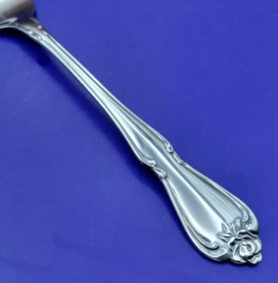 Oneida ARBOR ROSE Stainless TRUE ROSE Flatware CHOICE 1881 Rogers Or USA Mark - Image 1 of 3