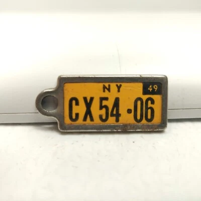 RARE VTG Disabled Veterans Mini License Plate Key Chain Ring Tag NEW YORK 1949 - Image 1 of 2