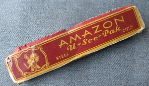 Antique Amazon u-see pack steel pins Made in USA almost full - Imagen 1 de 9