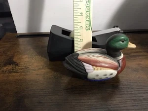 Estatuilla pequeña de pato de cerámica - Imagen 1 de 6
