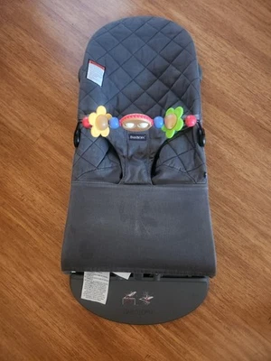 BabyBjörn 606021US Bouncer Bliss - Gray with toy bar and original box - Image 1 of 2