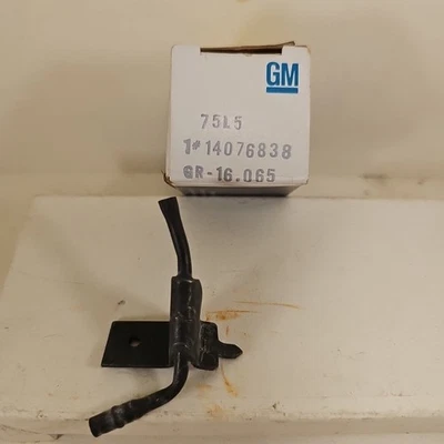 Boquilla de lavado de parabrisas para camioneta Chevy GMC 1981-87 OEM GM NOS 14076838 Foto 1 de 4