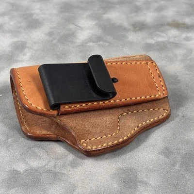 Galco DC204 Pocket/IWB Mag Pouch – Horsehide Leather – Made in USA – RH Carry - Image 1 of 4