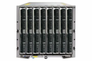 Dell PowerEdge M1000e Chassis 8x M820 Blade 32 x 8-Core E5-4610 512Gb Ram H710P - Picture 1 of 2