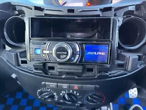 Alpine iDA-X305 Ricevitore multimediale digitale autoradio unità principale a... - Foto 1 di 9