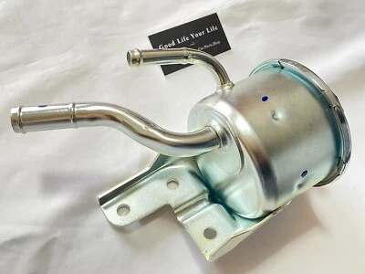 Toyota LAND CRUISER 100HD RESERVOIR ASSY, VANE PUMP OIL 44360-60220 OEM Genuine - Image 1 of 4