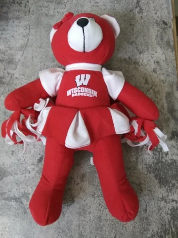 University of Wisconsin Badgers Stuffed Plush Cheerleader Bear Toy Factory EUC Cover