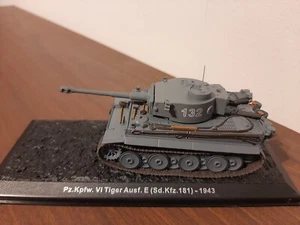 Pz Kpfw Vl Tiger Ausf E (Sd Kfz 181) 1943 Atlas 1:72 in Vitrine, ohne OVP # - Bild 1 von 9