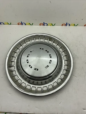 (1) 1972 1973 1974 1975 1976 Dodge Van Dart Coronet Charger OEM Hub Caps - Image 1 of 4