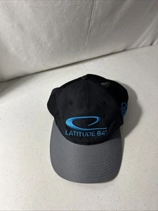 Sombrero trasero de malla con correa ajustable de golf Latitude 64 disco - Imagen 1 de 5