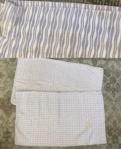 2 Calvin Klein Pima Cotton Standard Pillowcases Pair Gray wave Stripe - Picture 1 of 9