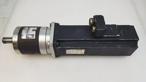 Parker Automation SMBA10030065192D64M-400 SERVO MOTOR /W PLANETARY GEAR RID105/6 - Picture 1 of 6