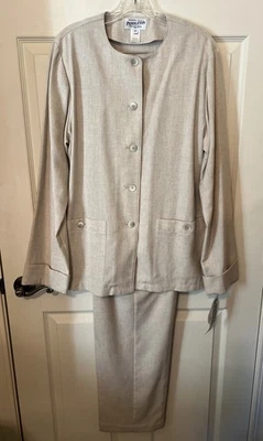 Pendleton Women’s Suit Size MT Classic Pockets Cuffed Sleeve NWT Beige - Image 1 of 4