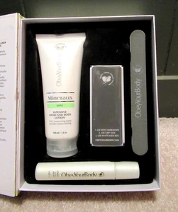 Obey Your Body Mineraux Collection Natural Glow Nail Kit  Kiwi - Picture 1 of 6