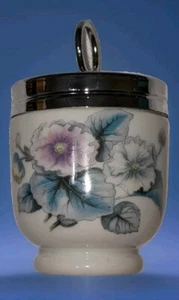 Huevo de porcelana Royal Worcester Coddler Woodland Design 1971 tamaño estándar - Imagen 1 de 4
