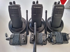 3x ładowarka motorola GP340 VHF + antena 136-174 100% OK OK nie mam baterii - Zdjęcie 1 z 9