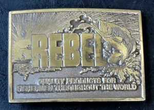 Señuelos rebeldes vintage hebilla de cinturón de latón macizo difícil de encontrar - Imagen 1 de 4