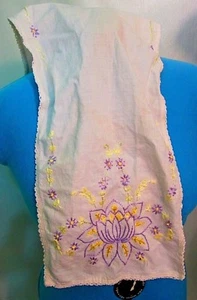Hand Made Table Dresser Runner Doily Embroidered Cotton Blend Home Decor Floral  - Picture 1 of 1