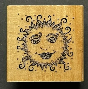 Spirale Wirbel Detail lächelnde Sonne Gesicht Himmelskörper Symbol Holz Stempel - Bild 1 von 3