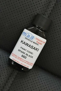 KAWASAKI SPARK BLACK 660 PAINT TOUCH UP KIT 30ML BLACK MOTORBIKE BIKE - Picture 1 of 1