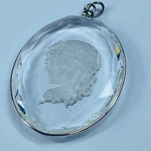 Ciondolo Cammeo Ciondolo Ragazza Donna Ciondolo per Collana Vetro Trasparente Inciso Nel Design - Foto 1 di 15
