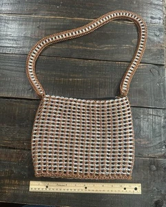 Borsa a tracolla in alluminio con linguetta bibite/birra riciclata metallizzata USATA - Foto 1 di 3
