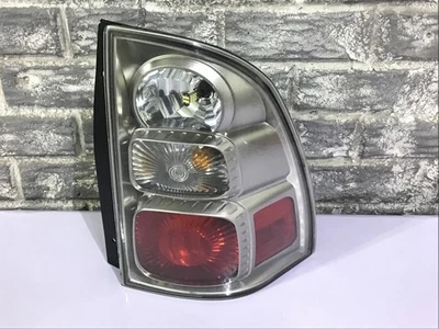 Задний фонарь правый (со стороны пассажира) для Saab 9-7X 2005-2009 годов выпуска в комплекте от оригинального производителя - Изображение 1 из 4