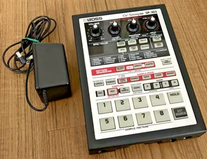Boss SP-303 Dr. Sample Sampler Lo-Fi Vinyl Sim FX Pad Speicher Legendär - Bild 1 von 8