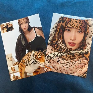 TWICE MOMO Autographed Signed Photo The Story Goes On 5*7 K-POP Collection 2025 - Picture 1 of 5