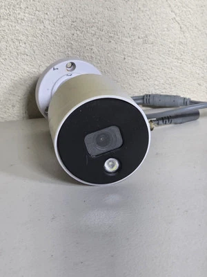 Cámara foco Night Owl CM-DP8L-B V2 4K Ultra HD 8 MP, visión nocturna AMARILLO Foto 1 de 4