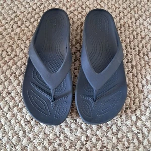 Crocs Flip Flops Women's 9 Kadee Navy Blue Rubber Cushioned Summer Beach Pool - Picture 1 of 5