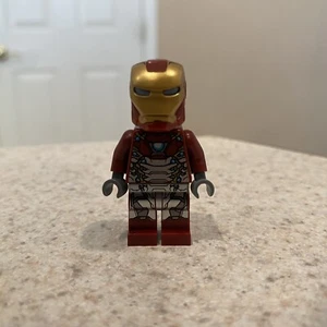 LEGO Marvel Super Heroes Iron Man Mark 47 76083 Spider-Man Vulture RARE - Picture 1 of 8
