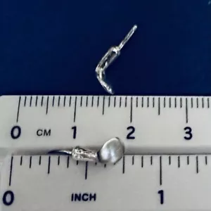 RDLC Classic 1:12 Scale WESTERN SADDLE HORNS (WITH PEG) ~ Silver-toned PAIR - Picture 1 of 1