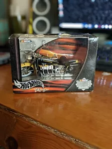 Hot Wheels Racing NASCAR Thunder Rides #17 DeWalt Tools - Picture 1 of 3