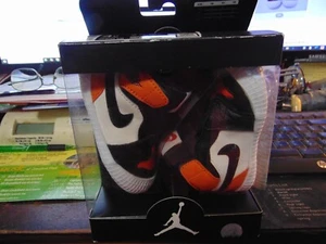 Nike Jordan 1 Crib Booties for Toddlers AT3745 108 Size 4C - Picture 1 of 8