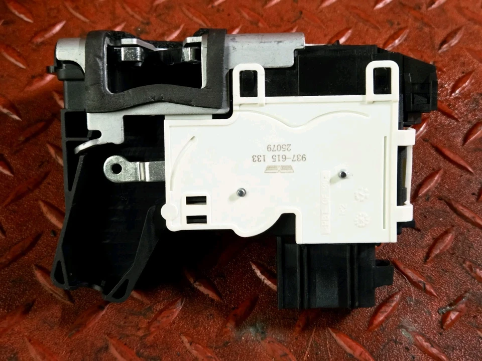 Pestillo de puerta y actuador delantero derecho Dorman 937-615 2006-2012 Ford Fusion Milan MKZ Foto 1 de 4