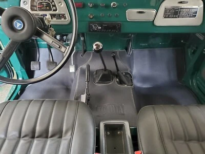 Alfombrilla y carga Toyota Land Cruiser FJ40 79-84.GRIS "LHD"  Foto 1 de 4