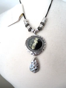 LAURA ASHLEY PENDANT NECKLACE 16-19" - Picture 1 of 2
