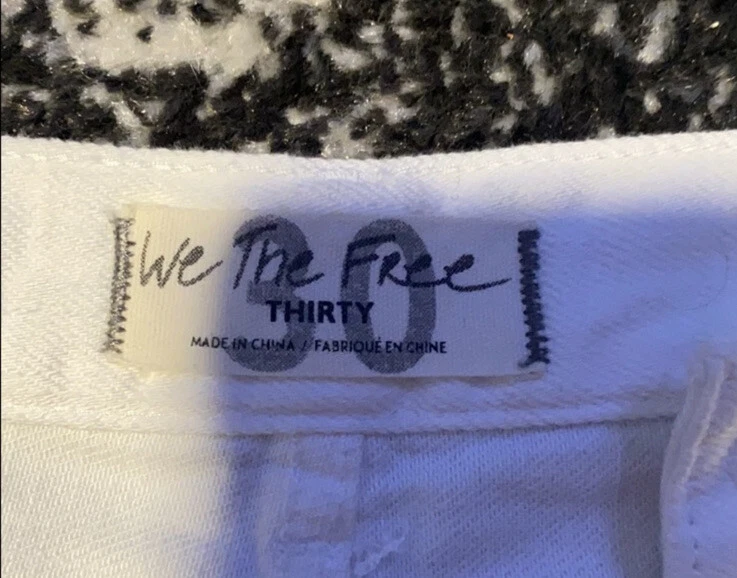 People Loving Good Vibrations Cutoff Shorts Spring White Size 30