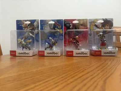 New Super Smash Bros Lot of 4 Amiibo Falco, Fox, Shulk, & Sora - Image 1 of 2