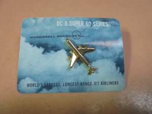 Vintage DC-8 Super 60 Series pin on original cardboard - Bild 1 von 3