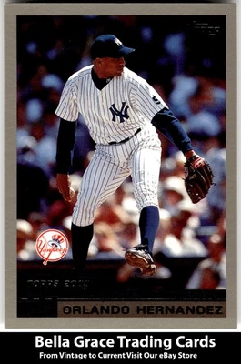2000 Topps Orlando Hernandez #285 New York Yankees MLB Baseball - Image 1 of 2