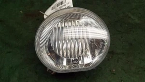 Passenger Corner/Park Light Fog-driving Fits 02-04 LIBERTY 1009861 - Picture 1 of 12
