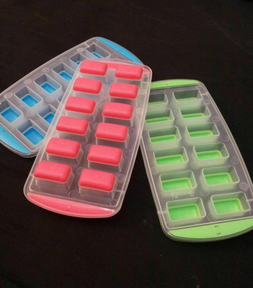 3pc NEW HOT Ice Cube Tray Easy Pop out Maker Plastic Silicone Top Mould 21 Jelly - Image 1 of 4