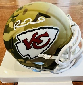 Patrick Mahomes Autographed Signed Kansas City Chiefs CAMO Mini Helmet-Beckett - Picture 1 of 4