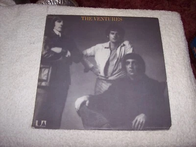 LP--THE VENTURES--THE VENTURES SELF TITLED   *EXC VINYL*  #586 - Image 1 of 4