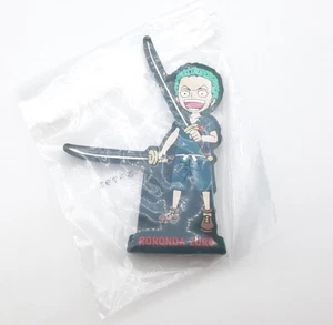 Figura de pie de goma One Piece Zolo Zoro 3" - Imagen 1 de 1