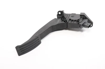 Pedal de acelerador Jeep Grand Cherokee $2015 Foto 1 de 4